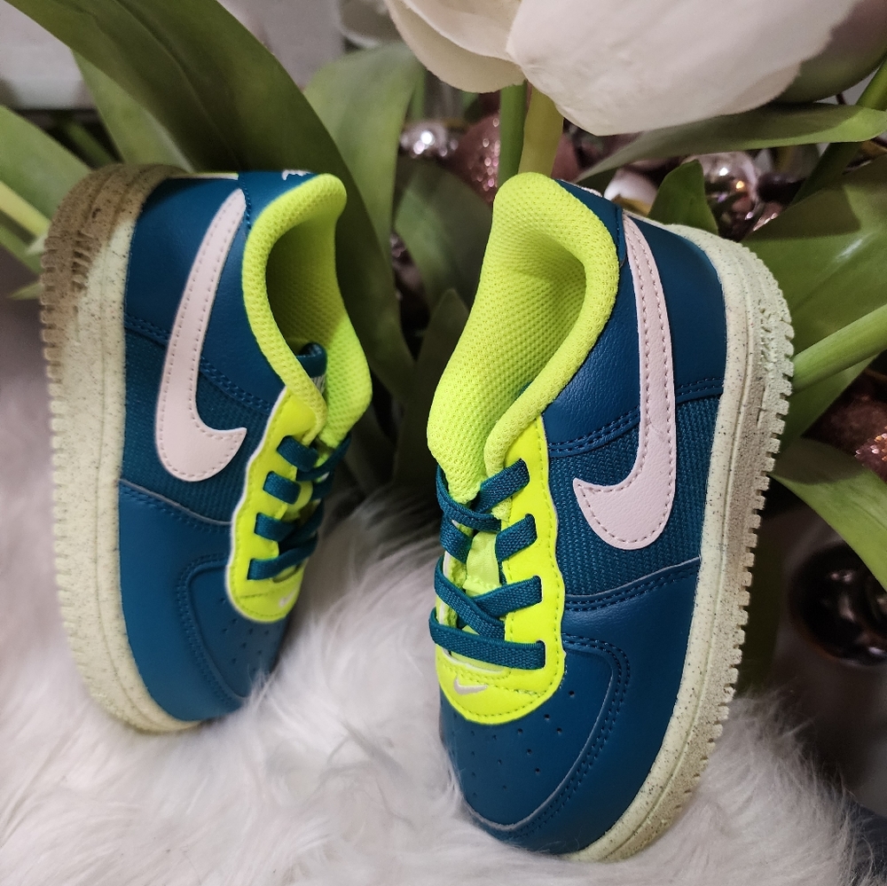 Nike Air Force 1 Crater Classic (Big Kid) size8c new